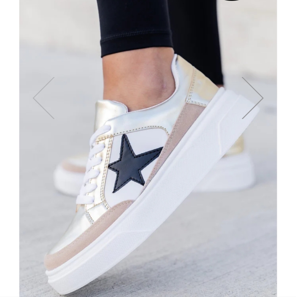Pink Lily Cleo Gold and Black Star Sneakers